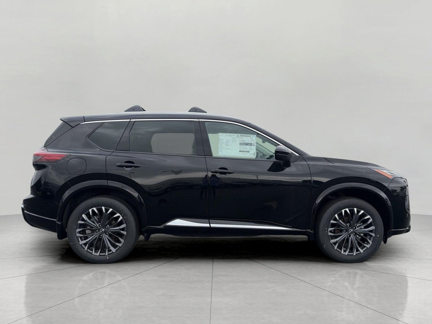 2026 Nissan Rogue AWD Platinum
