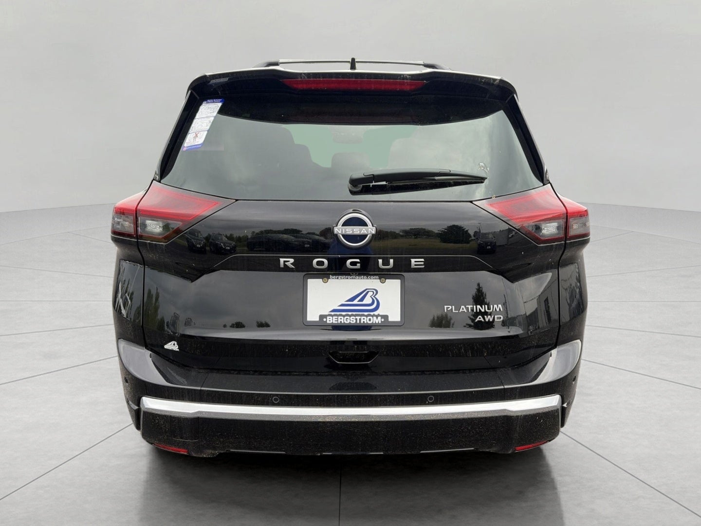 2026 Nissan Rogue AWD Platinum
