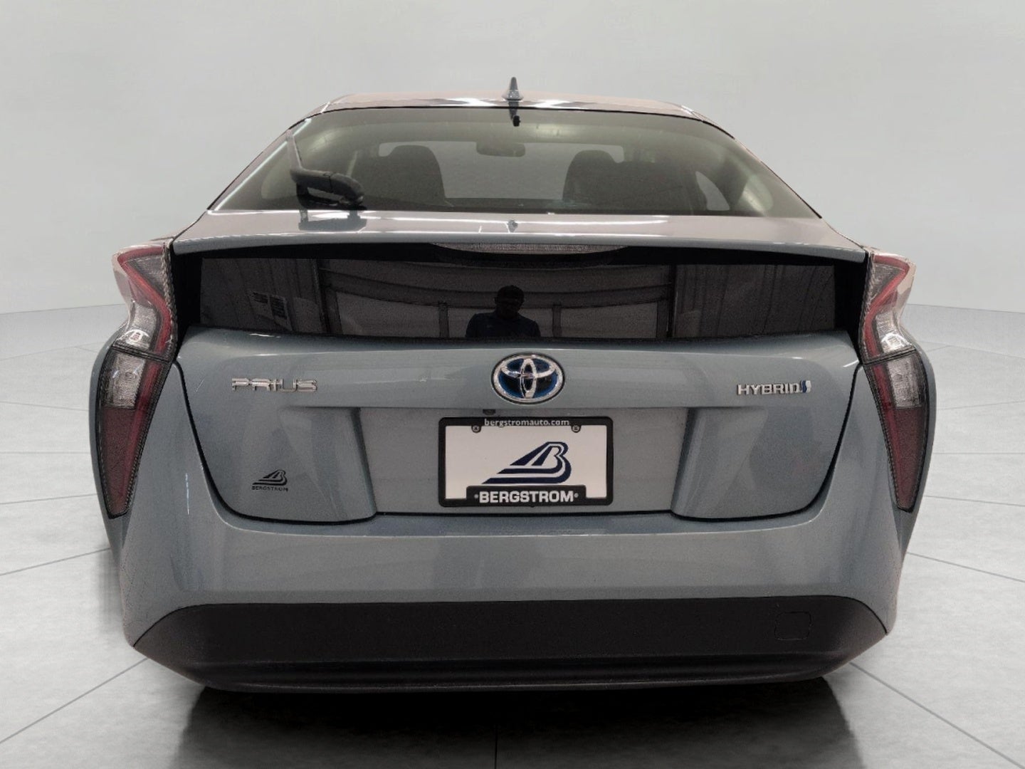2016 Toyota Prius 5dr HB Two
