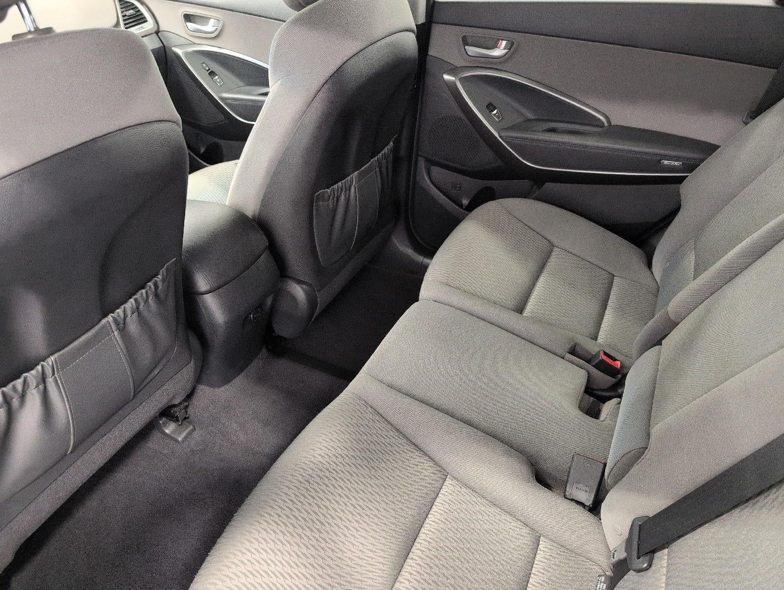 2017 Hyundai Santa Fe SE 3.3L Auto AWD