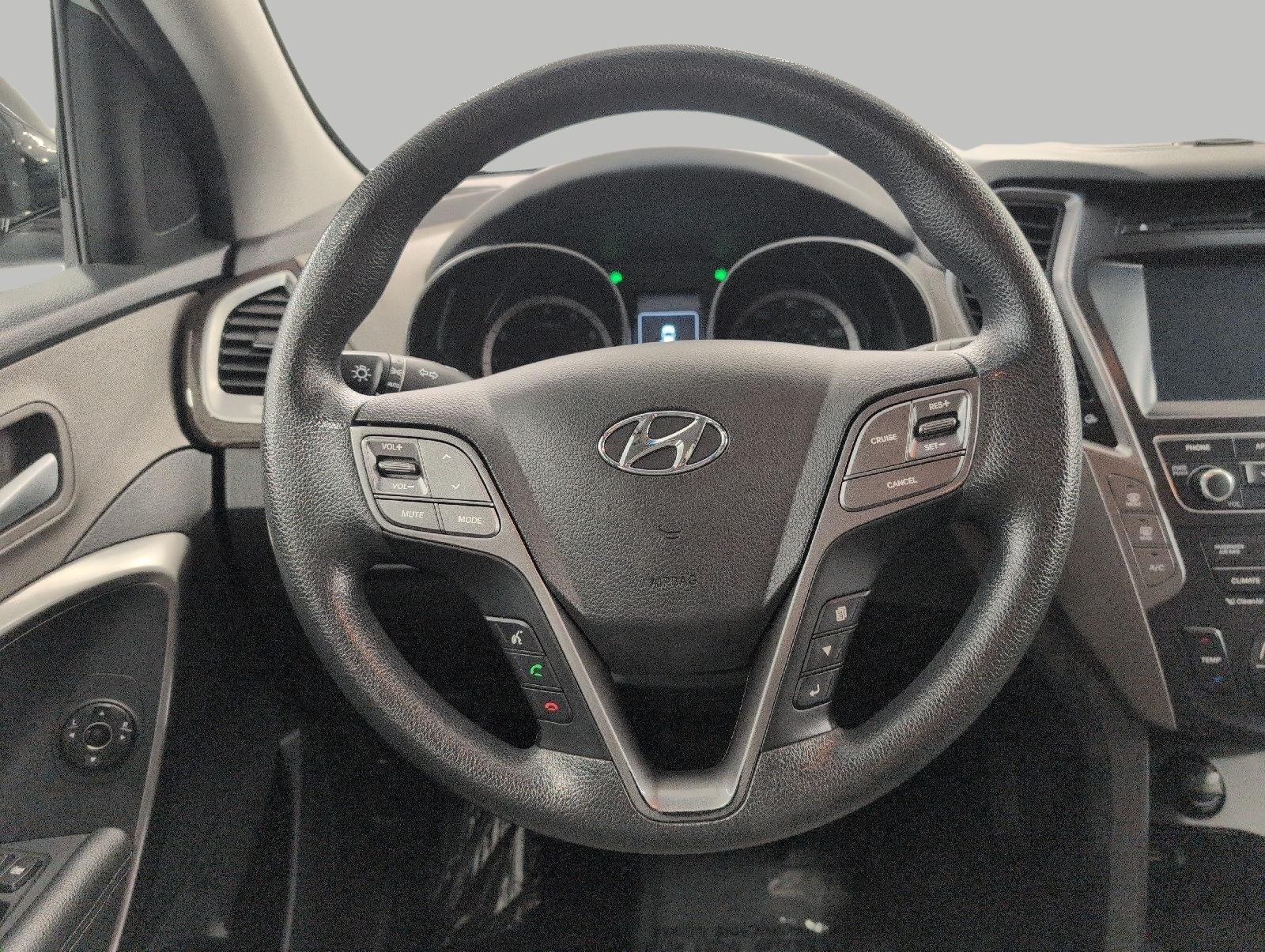 2017 Hyundai Santa Fe SE 3.3L Auto AWD