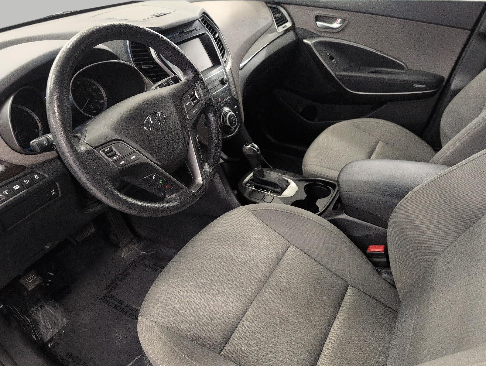 2017 Hyundai Santa Fe SE 3.3L Auto AWD