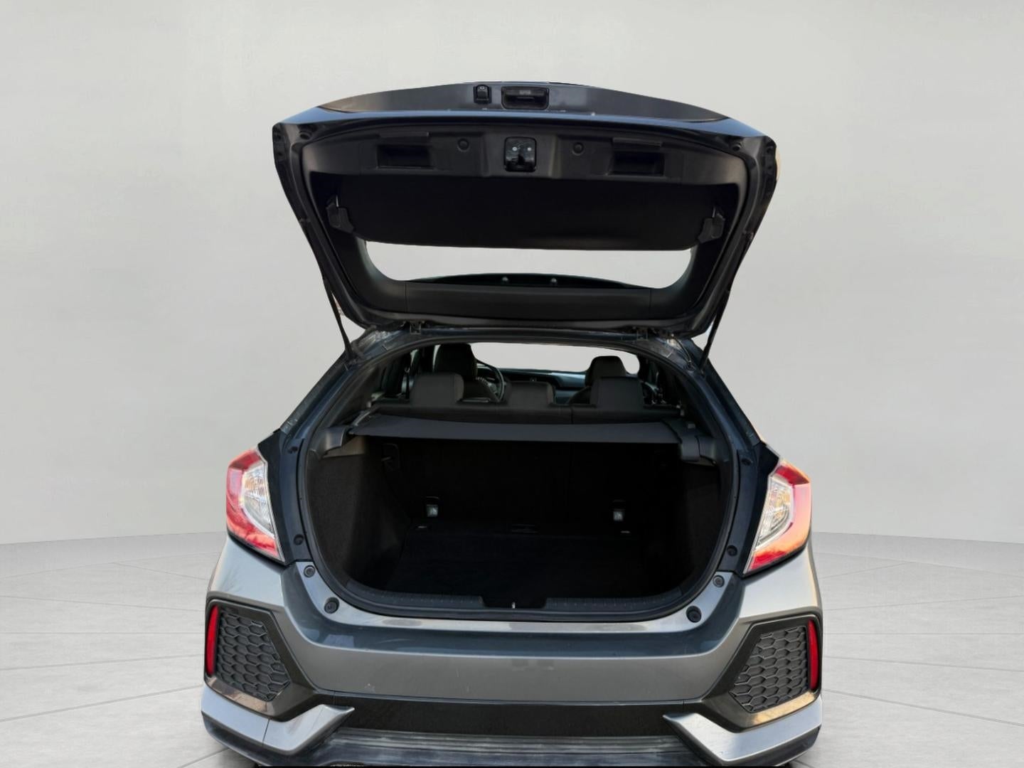 2018 Honda Civic Hatchback LX CVT